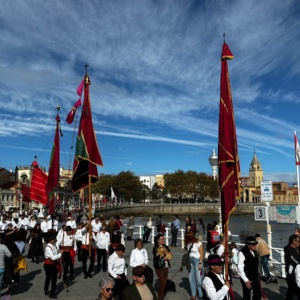 Desfile Pendondes Gijón 9