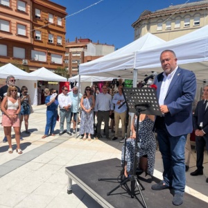 El presidente de la Diputación, Gerardo Álvarez Courel, durante la inauguración de la Feria Agroganadera y del Ajo de Veguellina