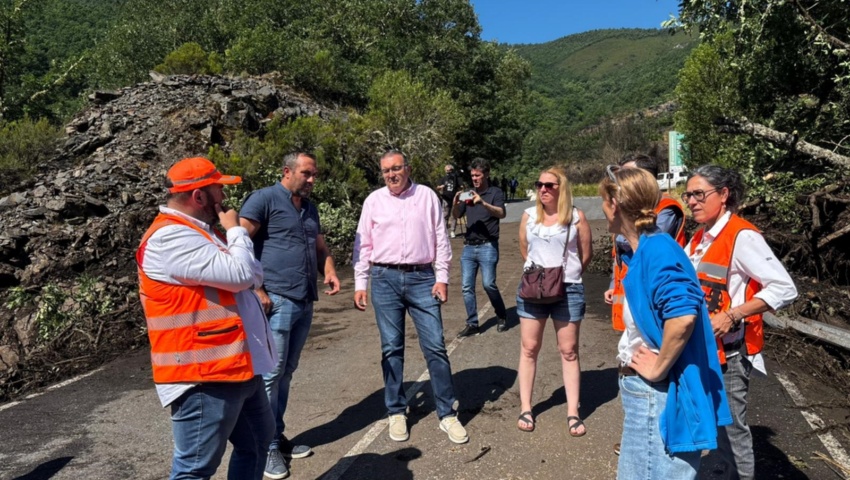 La Diputación lleva a cabo una obra de emergencia en la carretera que da acceso al Valle de Fornela para poder reestablecer el tráfico por carretera