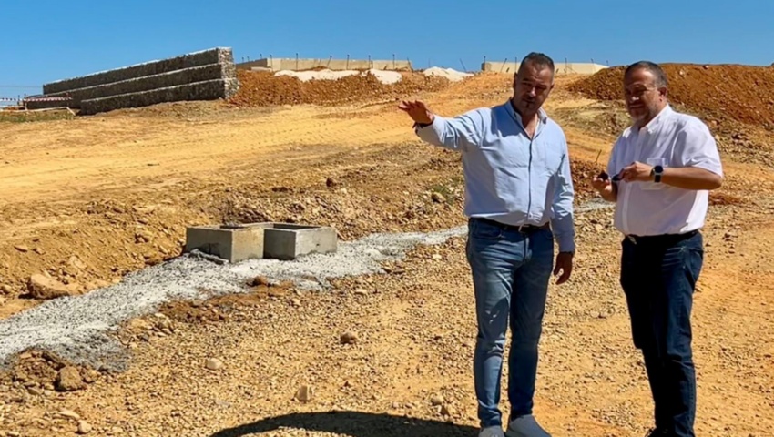 El presidente de la Diputación visita las obras del Centro Arqueológico de la Ciudad de Lancia, ejecutado en un tercio del total