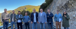 La Diputación invierte más de 200.000 euros en el arreglo de los taludes de la LE-6226 en Montes de Valdueza