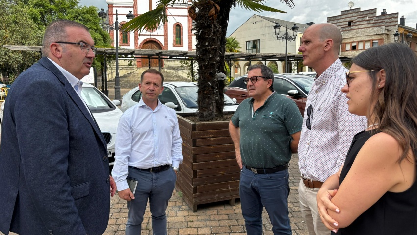 El vicepresidente de la Diputación visita el municipio de Toral de los Vados