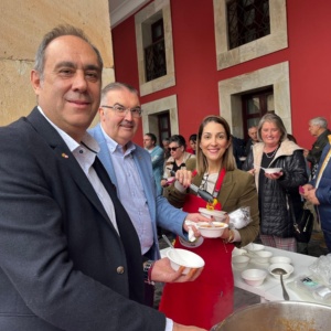 Un momento de la II Feria de los Productos de León en Gijón