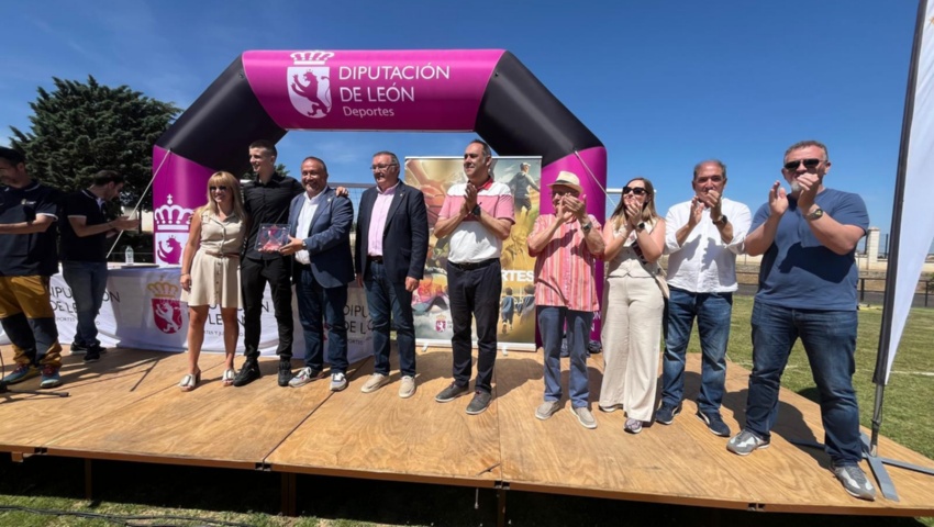 Cerca de 5.500 jóvenes han participado durante este curso en el programa de Deporte Escolar de la Diputación