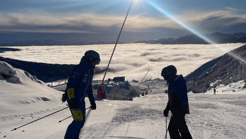 San Isidro y Valle Laciana-Leitariegos ofrecen más de 21 kilómetros esquiables en el arranque del fin de semana